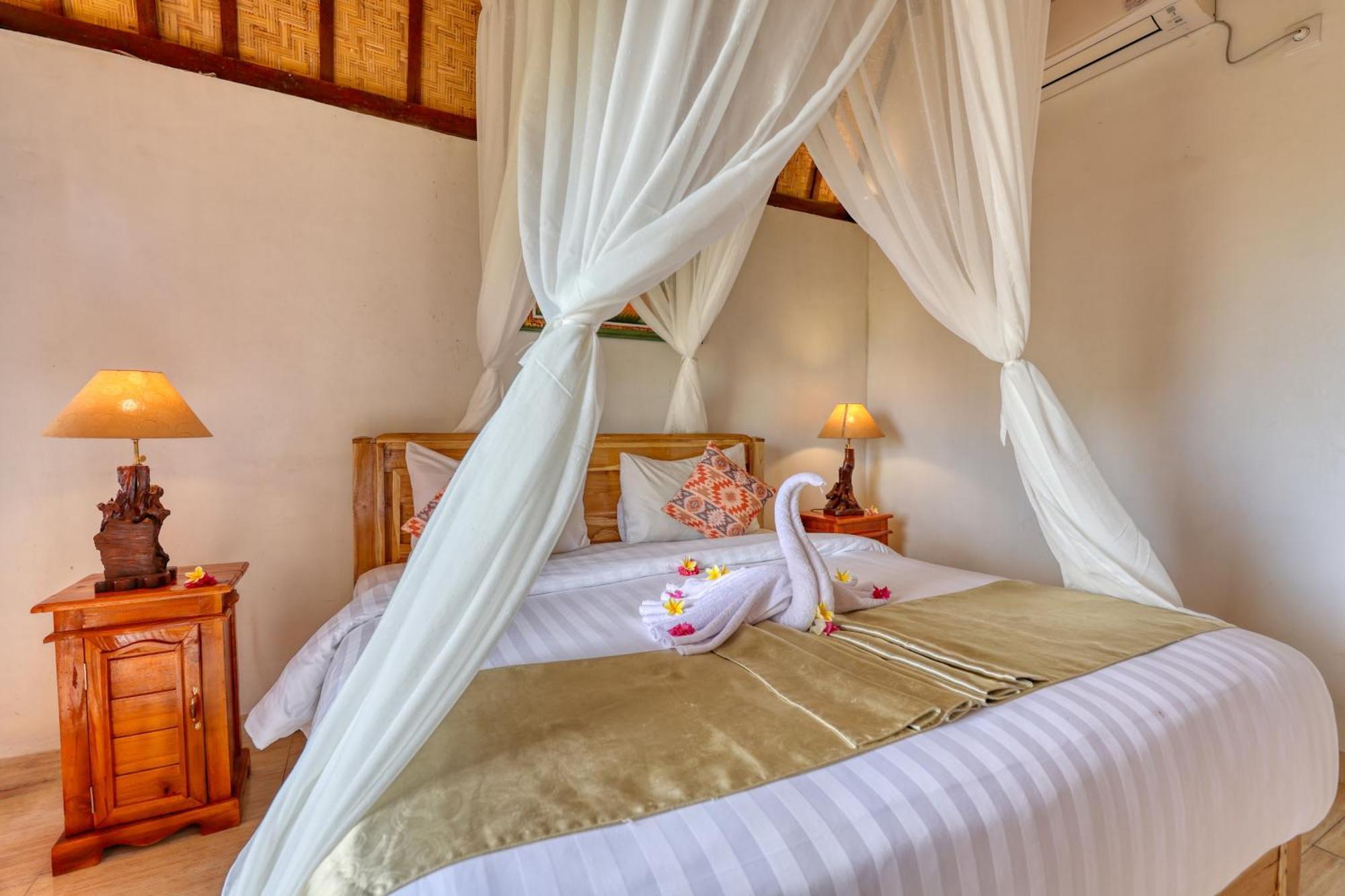 Bagia Bungalows Batumadeg Buitenkant foto
