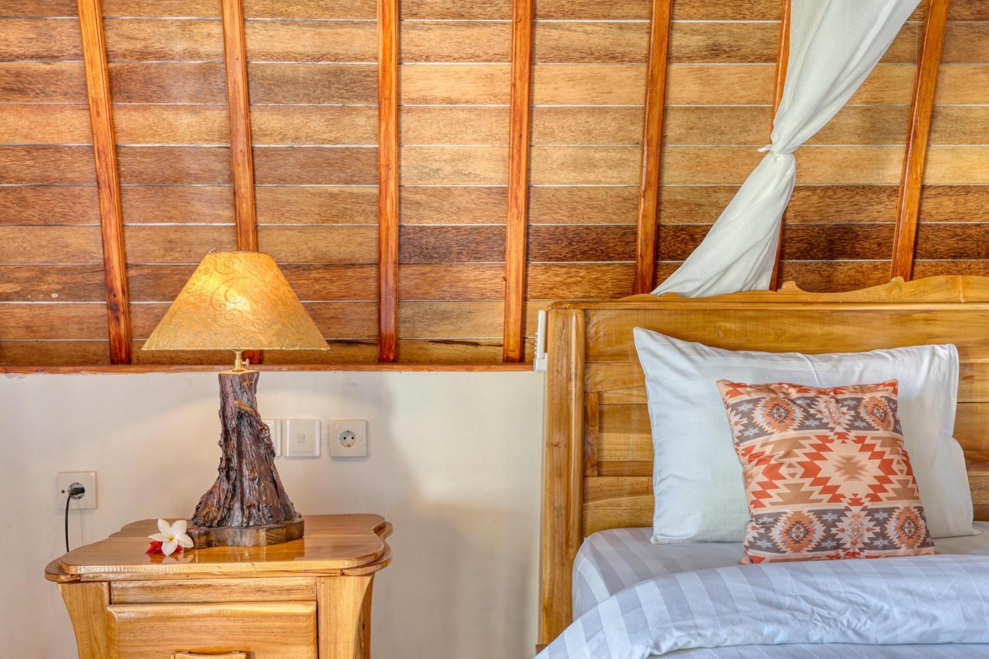 Bagia Bungalows Batumadeg Buitenkant foto