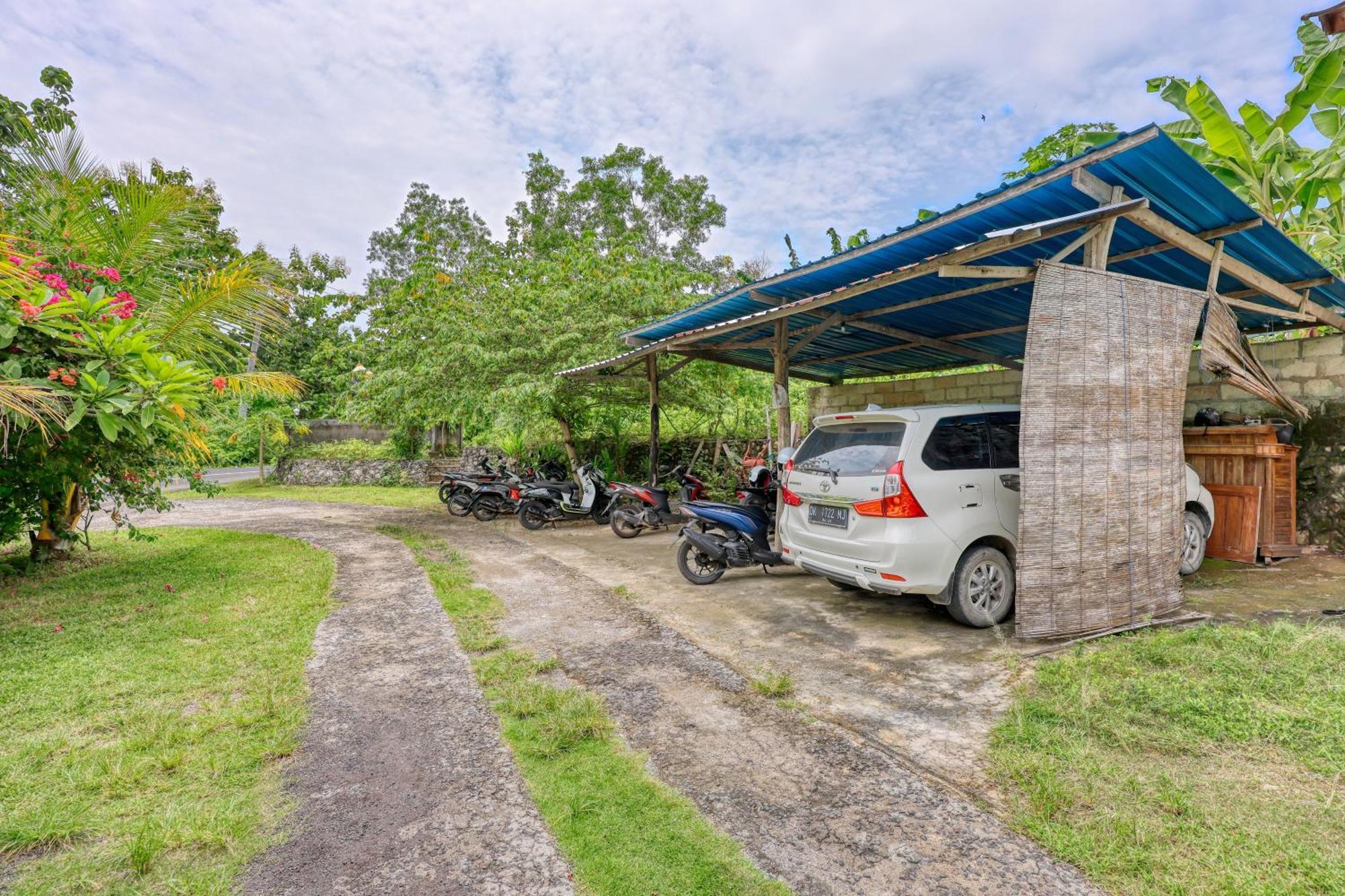Bagia Bungalows Batumadeg Buitenkant foto
