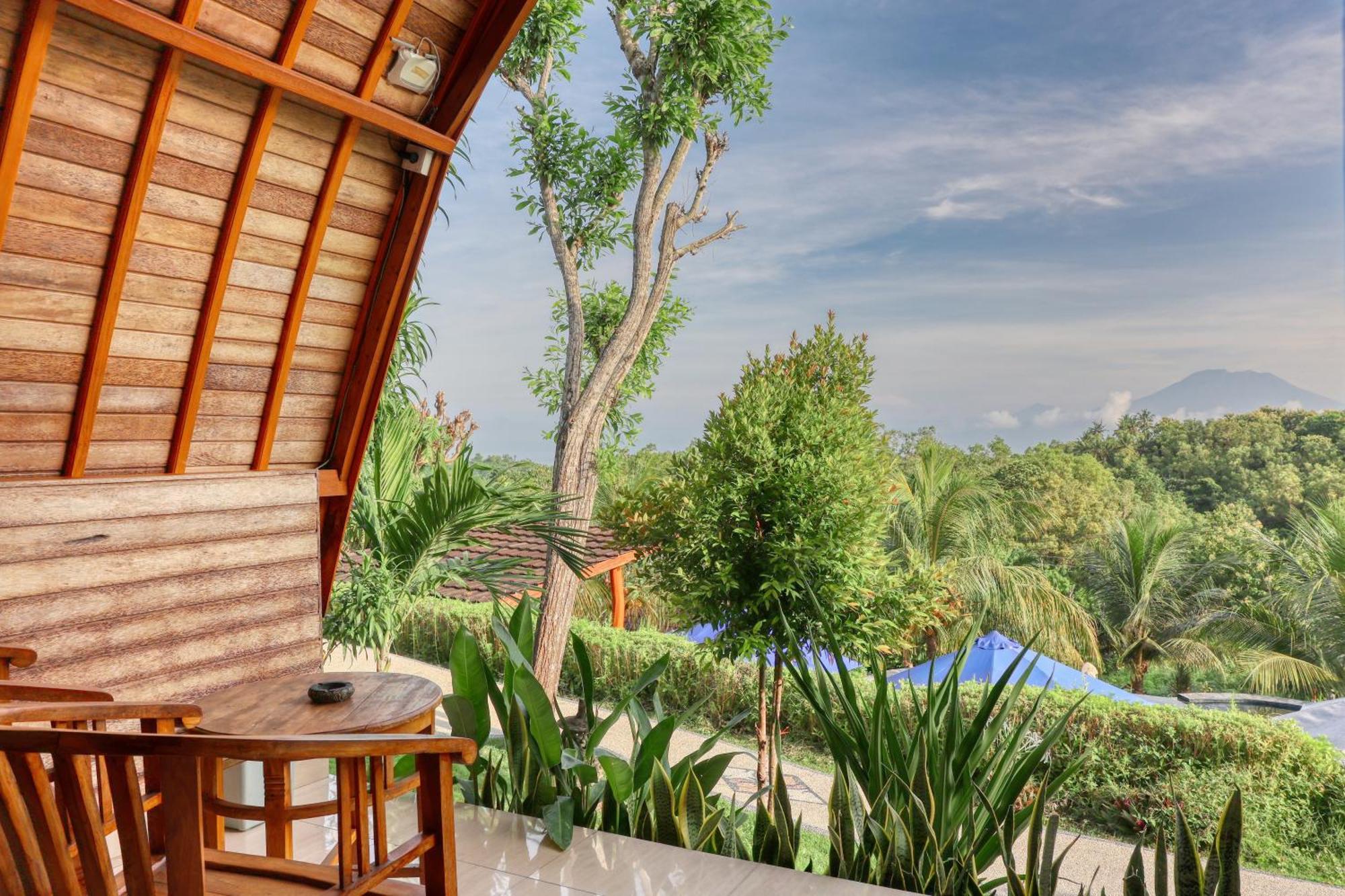 Bagia Bungalows Batumadeg Buitenkant foto